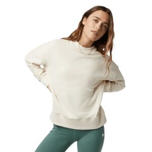 NWT Women’s Vuori Crew